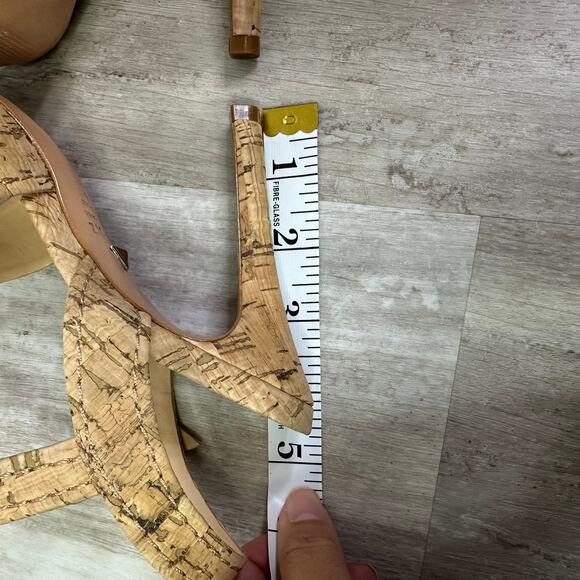 Schutz Gwen Ankle Strap Sandals Cork Neutral Size 6 - Picture 5 of 8